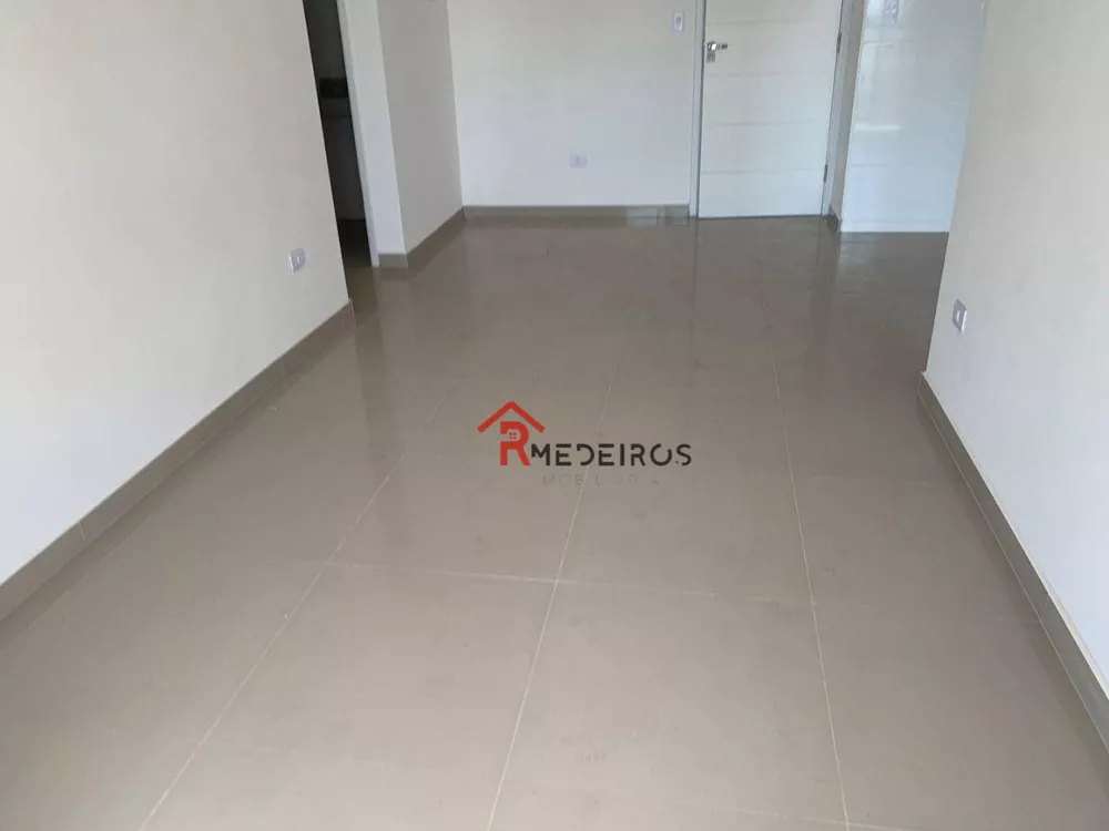 Apartamento à venda com 2 quartos, 73m² - Foto 4