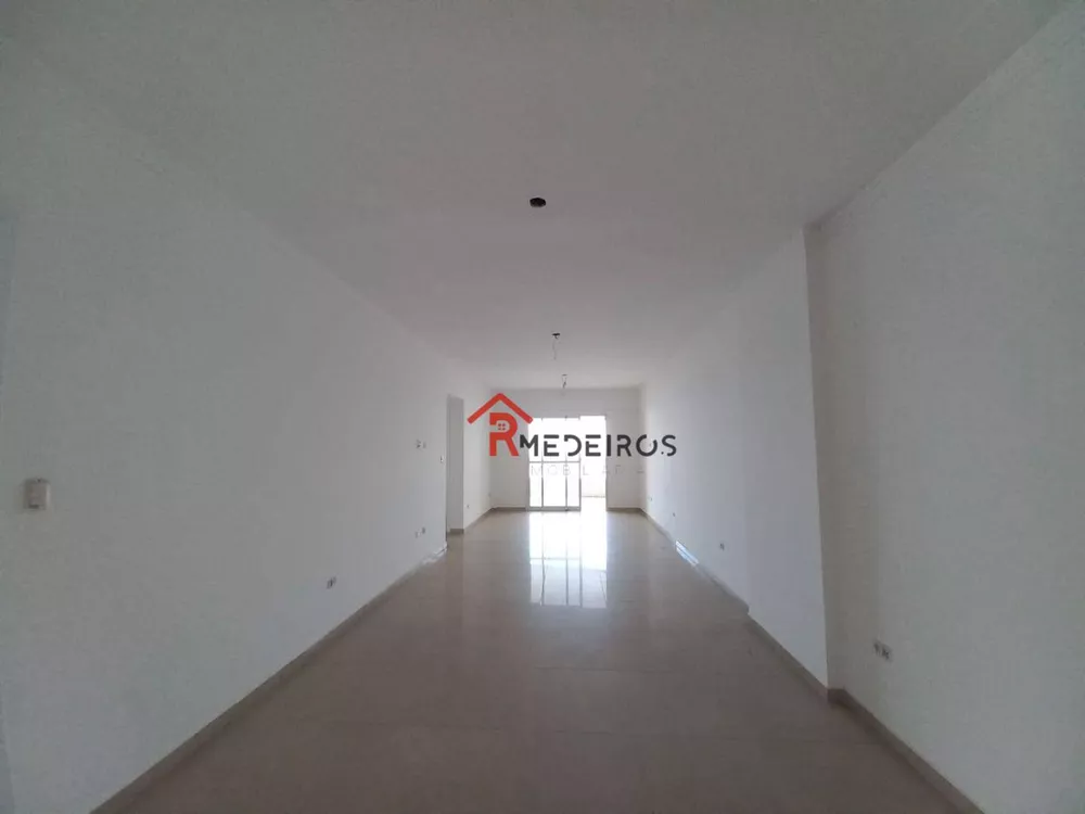 Apartamento à venda com 3 quartos, 173m² - Foto 3