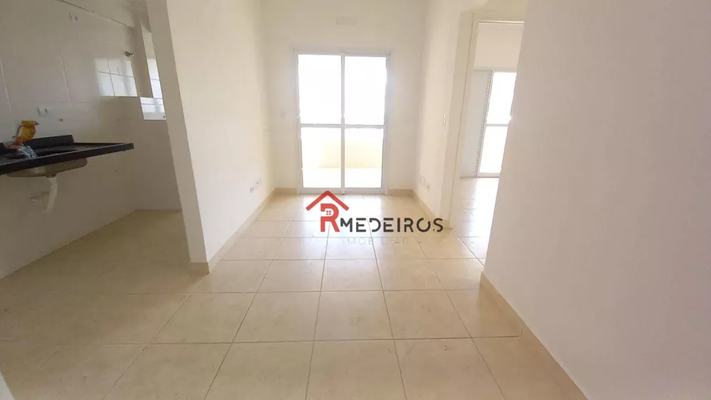 Apartamento à venda com 2 quartos, 61m² - Foto 2