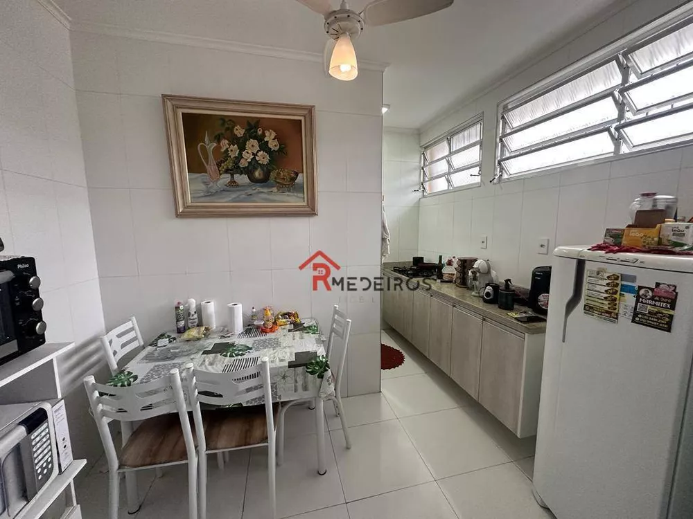 Casa de Condomínio à venda com 2 quartos, 50m² - Foto 4