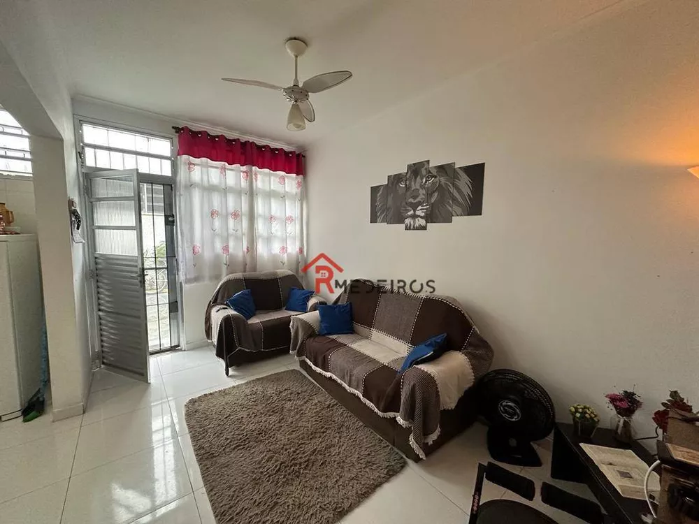 Casa de Condomínio à venda com 2 quartos, 50m² - Foto 2