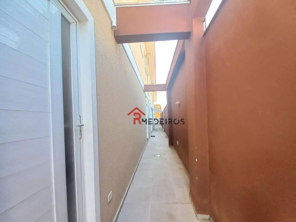 Casa de Condomínio à venda com 2 quartos, 50m² - Foto 2