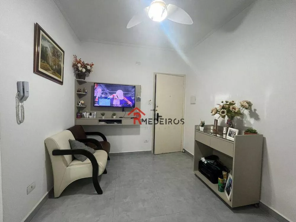 Apartamento à venda com 1 quarto, 40m² - Foto 2