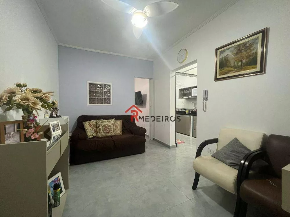 Apartamento à venda com 1 quarto, 40m² - Foto 1