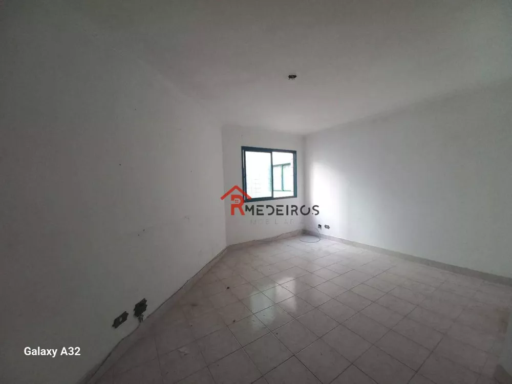 Apartamento à venda com 2 quartos, 71m² - Foto 1