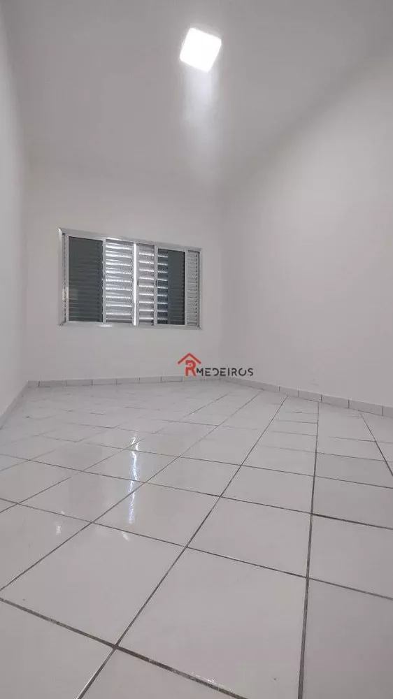 Casa à venda com 3 quartos, 82m² - Foto 8