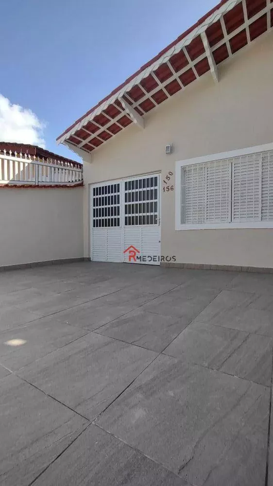 Casa à venda com 3 quartos, 82m² - Foto 2