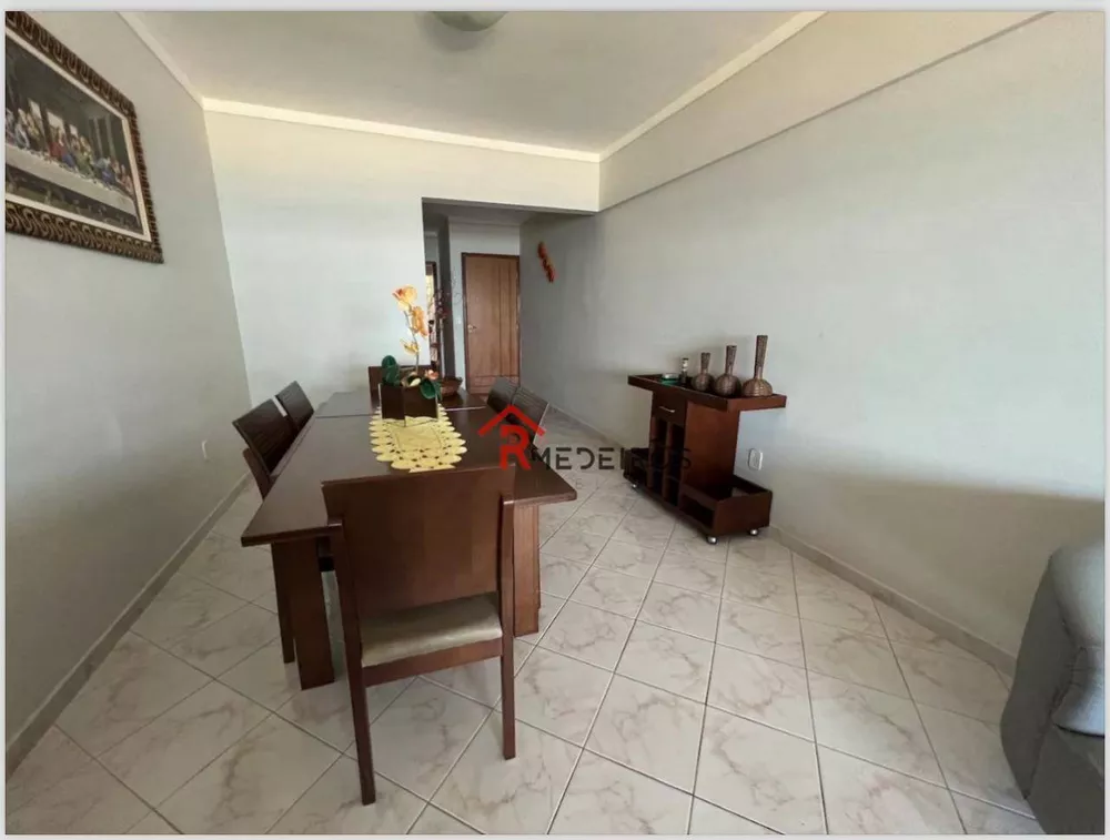 Apartamento à venda com 3 quartos, 148m² - Foto 3