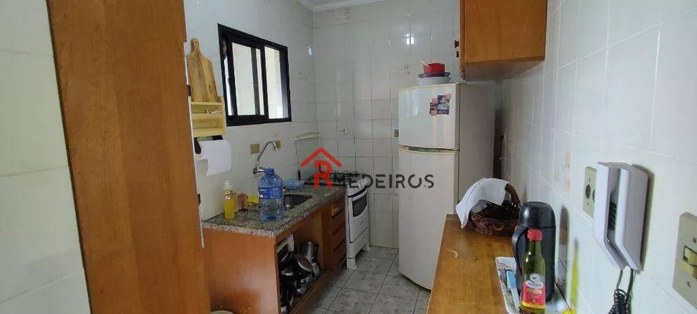 Apartamento à venda com 1 quarto, 55m² - Foto 5