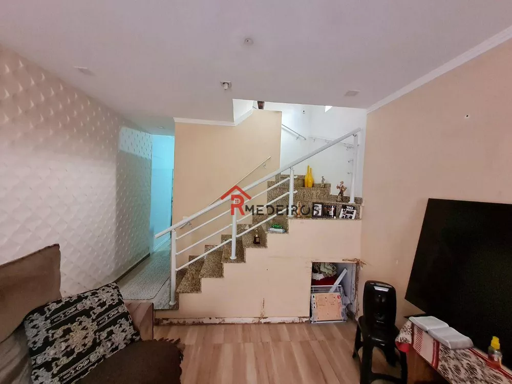 Casa de Condomínio à venda com 2 quartos, 65m² - Foto 5