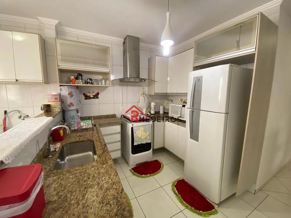 Apartamento à venda com 2 quartos, 81m² - Foto 6