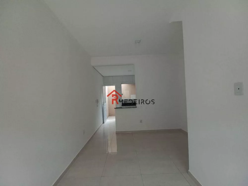 Casa de Condomínio à venda com 2 quartos, 50m² - Foto 3