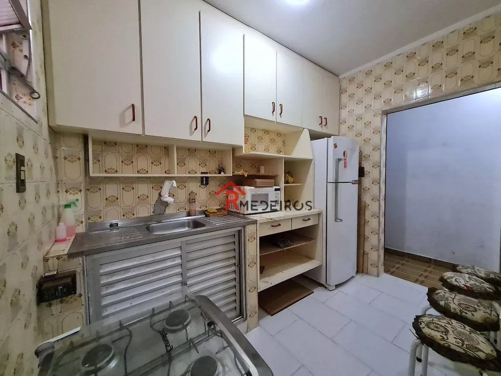 Apartamento à venda com 1 quarto, 41m² - Foto 4