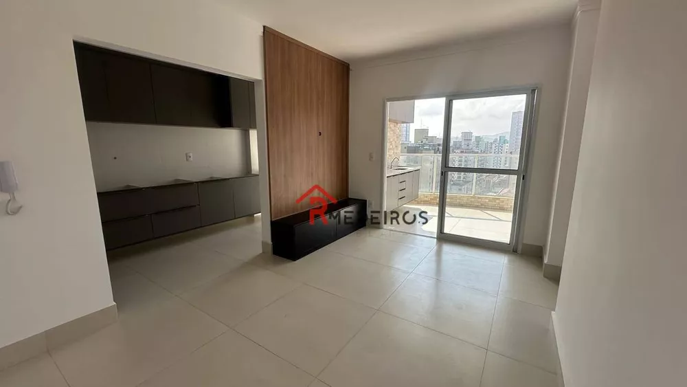 Apartamento à venda com 3 quartos, 109m² - Foto 2