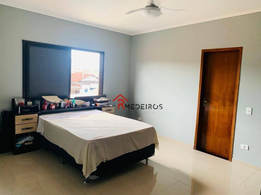 Sobrado, 3 quartos, 220 m² - Foto 6