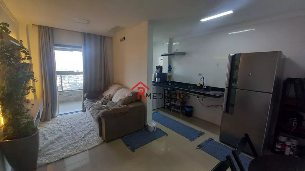 Apartamento para alugar com 2 quartos, 75m² - Foto 4