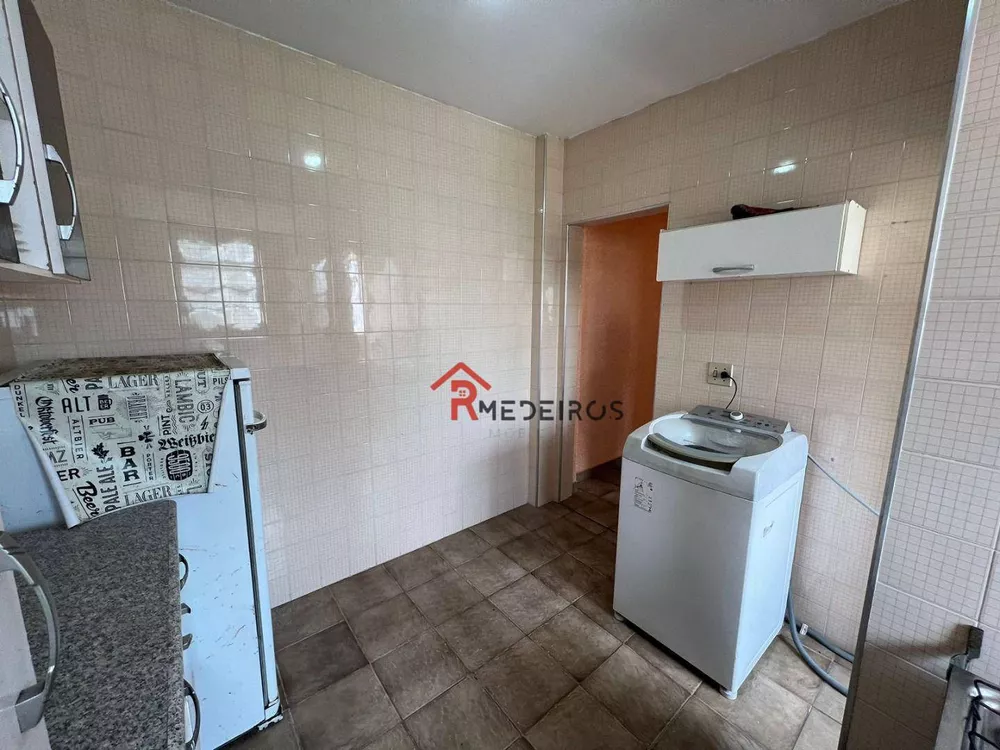 Apartamento à venda com 2 quartos, 62m² - Foto 7