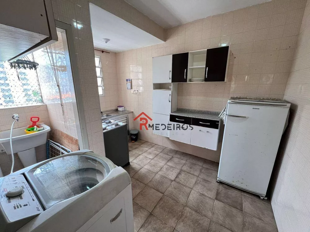 Apartamento à venda com 2 quartos, 62m² - Foto 5