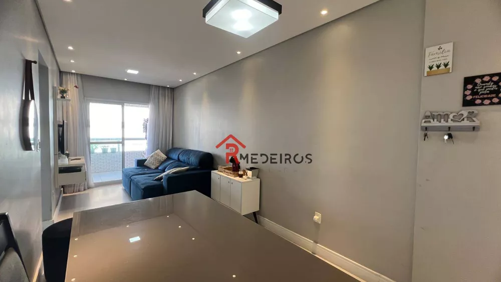 Apartamento à venda com 2 quartos, 58m² - Foto 2