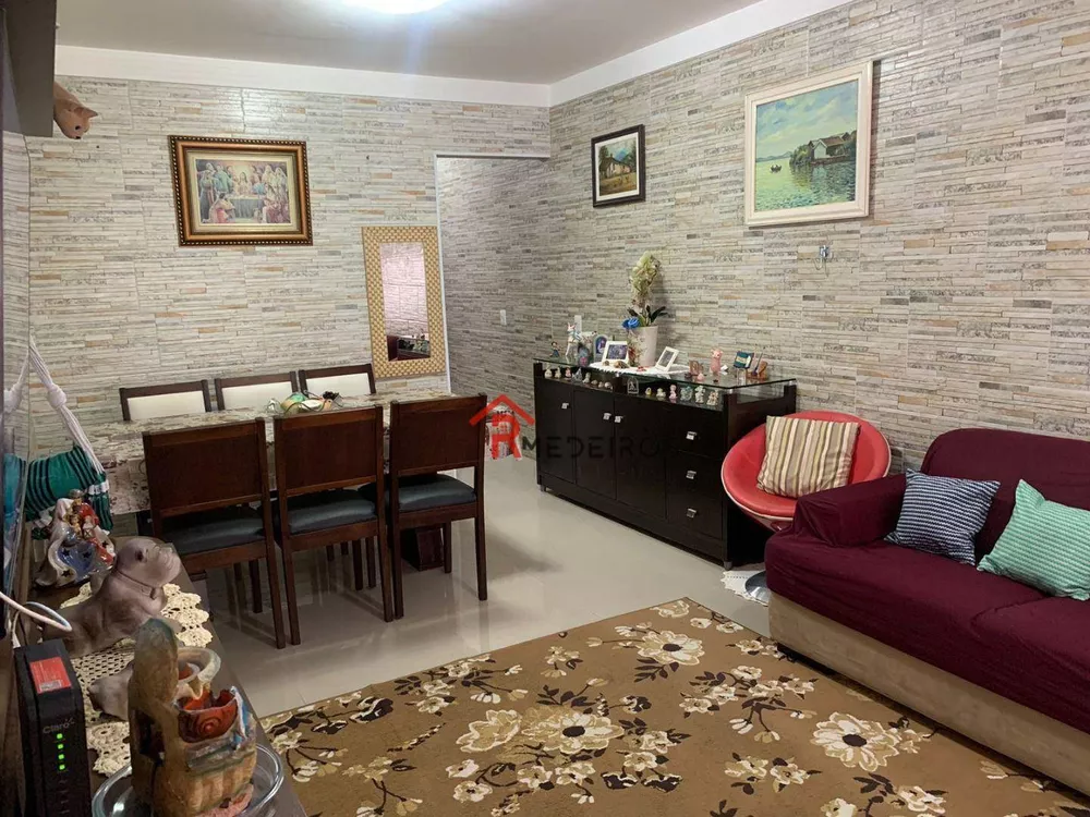 Sobrado à venda com 3 quartos, 84m² - Foto 2