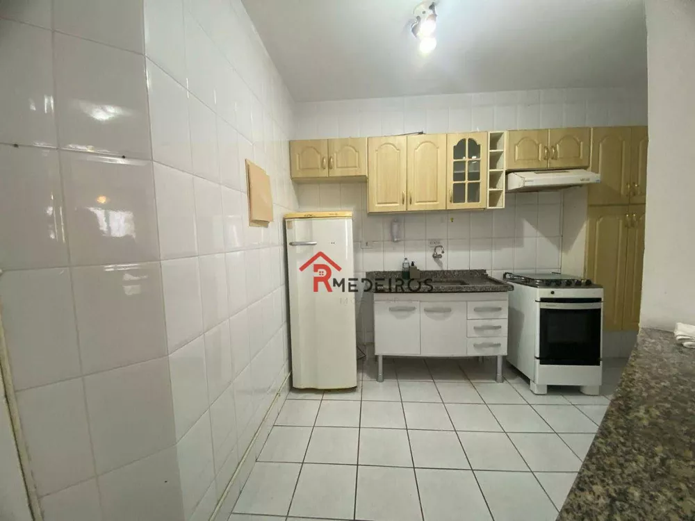 Apartamento à venda com 2 quartos, 62m² - Foto 5