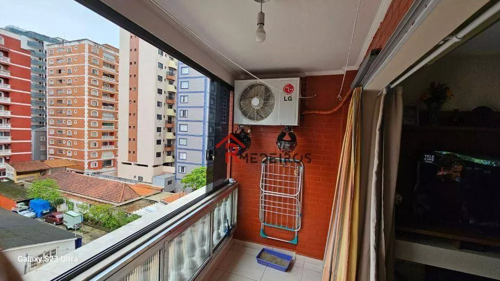 Apartamento à venda com 2 quartos, 81m² - Foto 3