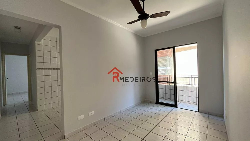 Apartamento à venda com 1 quarto, 50m² - Foto 2