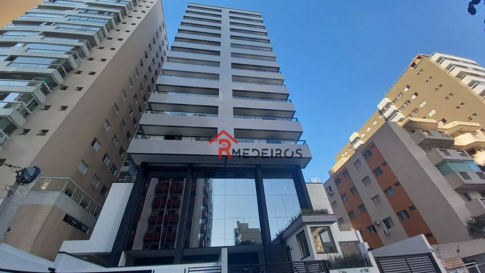 Apartamento à venda com 2 quartos, 74m² - Foto 1