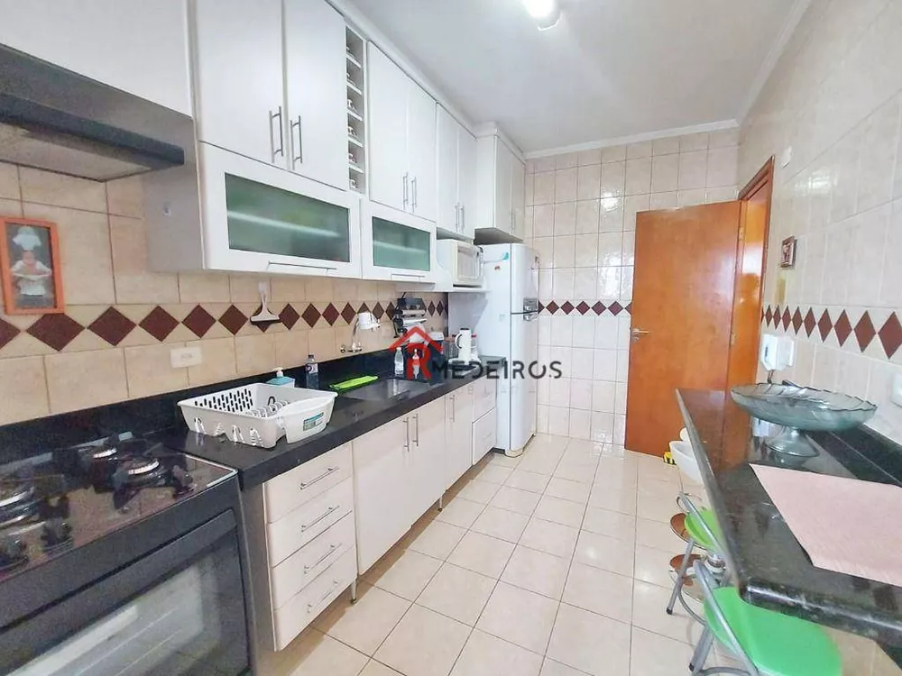 Apartamento à venda com 2 quartos, 84m² - Foto 8