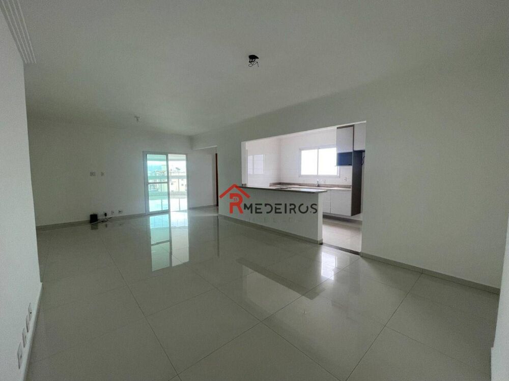 Apartamento à venda com 3 quartos, 170m² - Foto 4