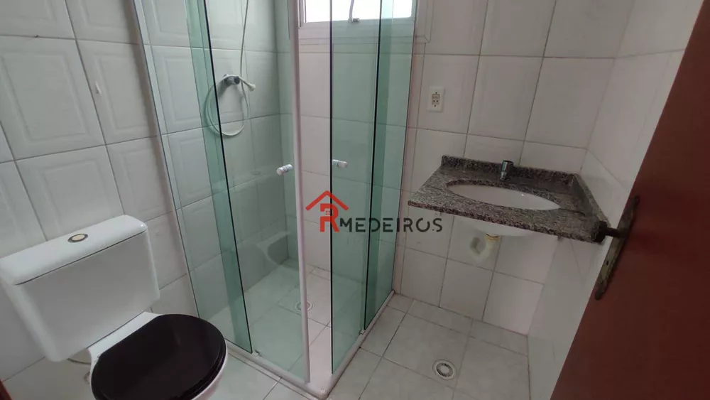 Apartamento à venda com 2 quartos, 67m² - Foto 5