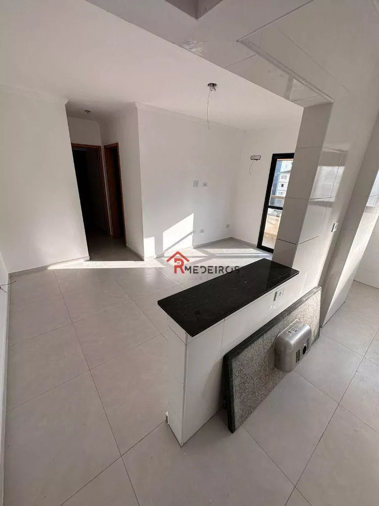 Apartamento à venda com 2 quartos, 74m² - Foto 2