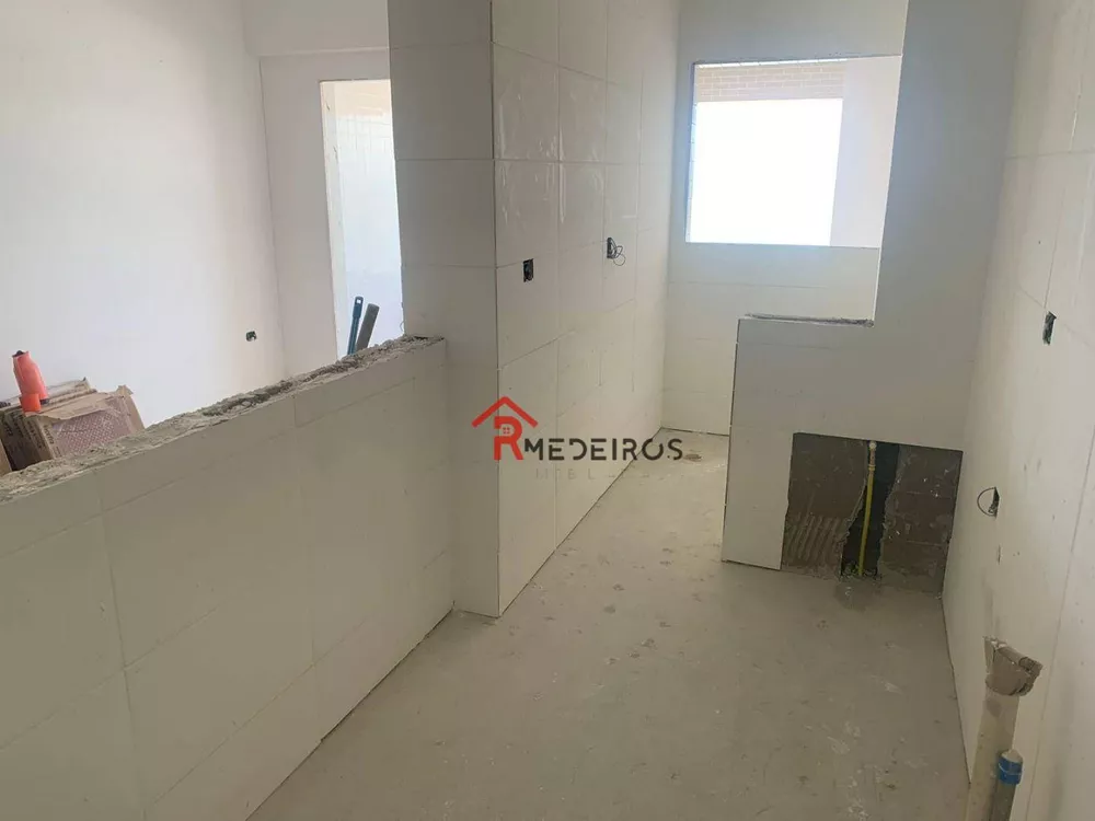 Apartamento à venda com 2 quartos, 76m² - Foto 4