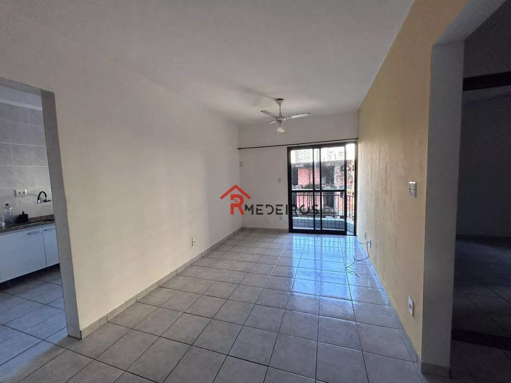 Apartamento à venda com 2 quartos, 90m² - Foto 4