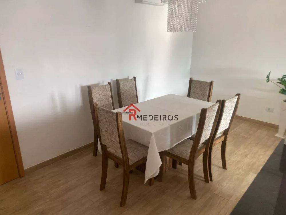 Apartamento à venda com 2 quartos, 83m² - Foto 4