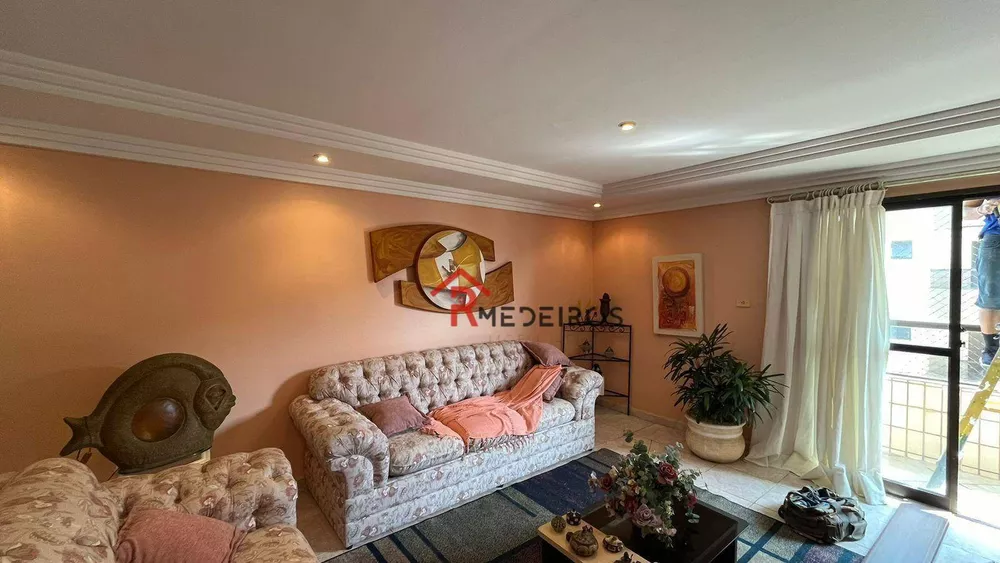 Cobertura à venda com 3 quartos, 200m² - Foto 4