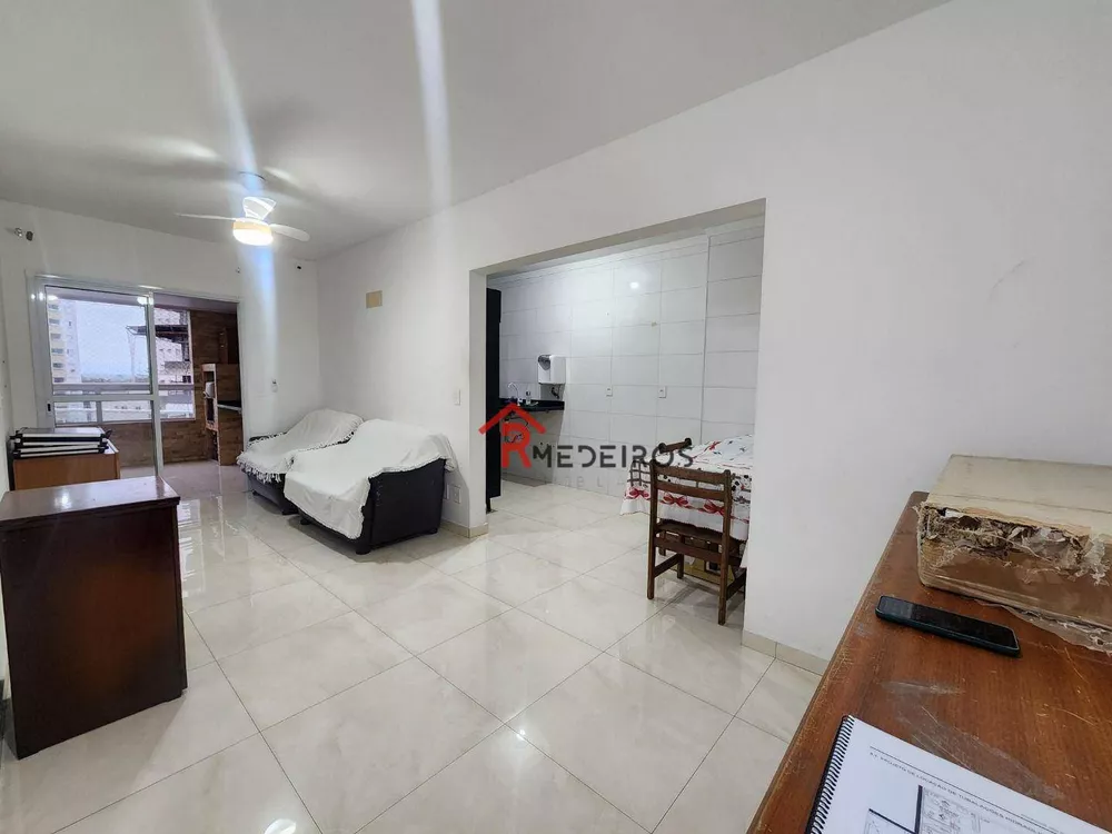 Apartamento à venda com 2 quartos, 82m² - Foto 3