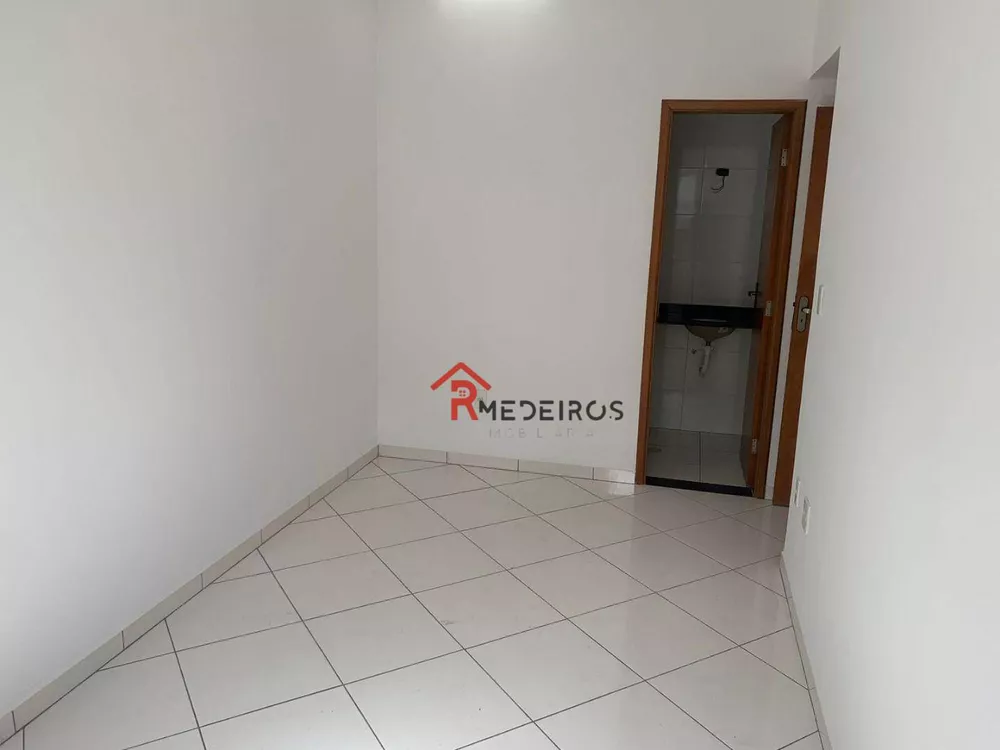 Apartamento à venda com 2 quartos, 66m² - Foto 8