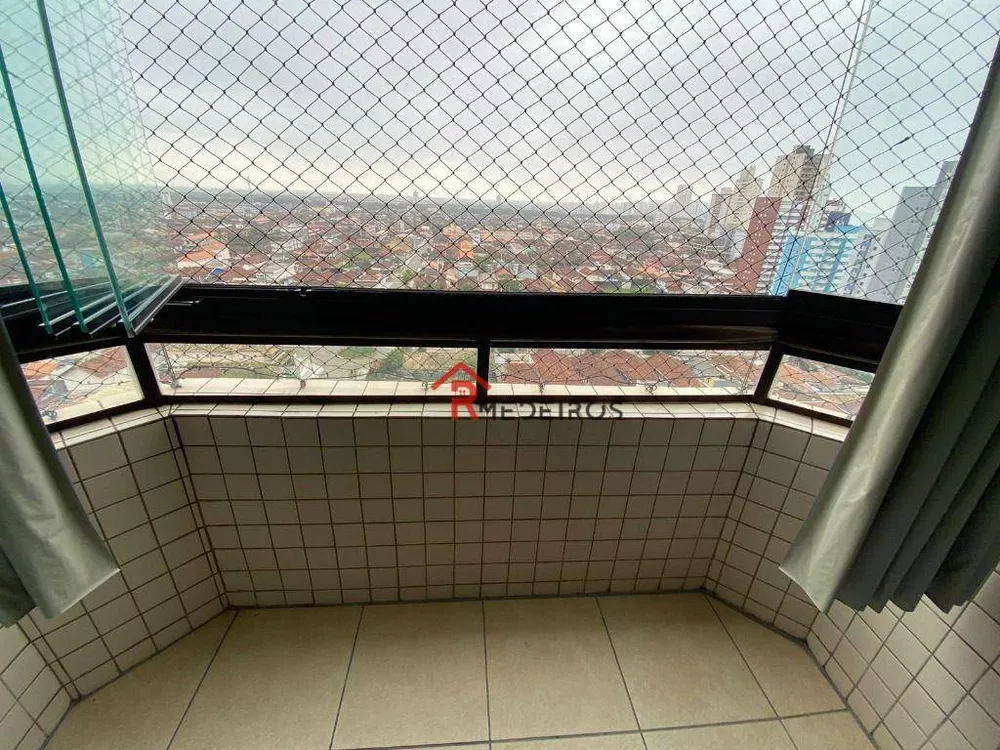 Apartamento à venda com 1 quarto, 45m² - Foto 2