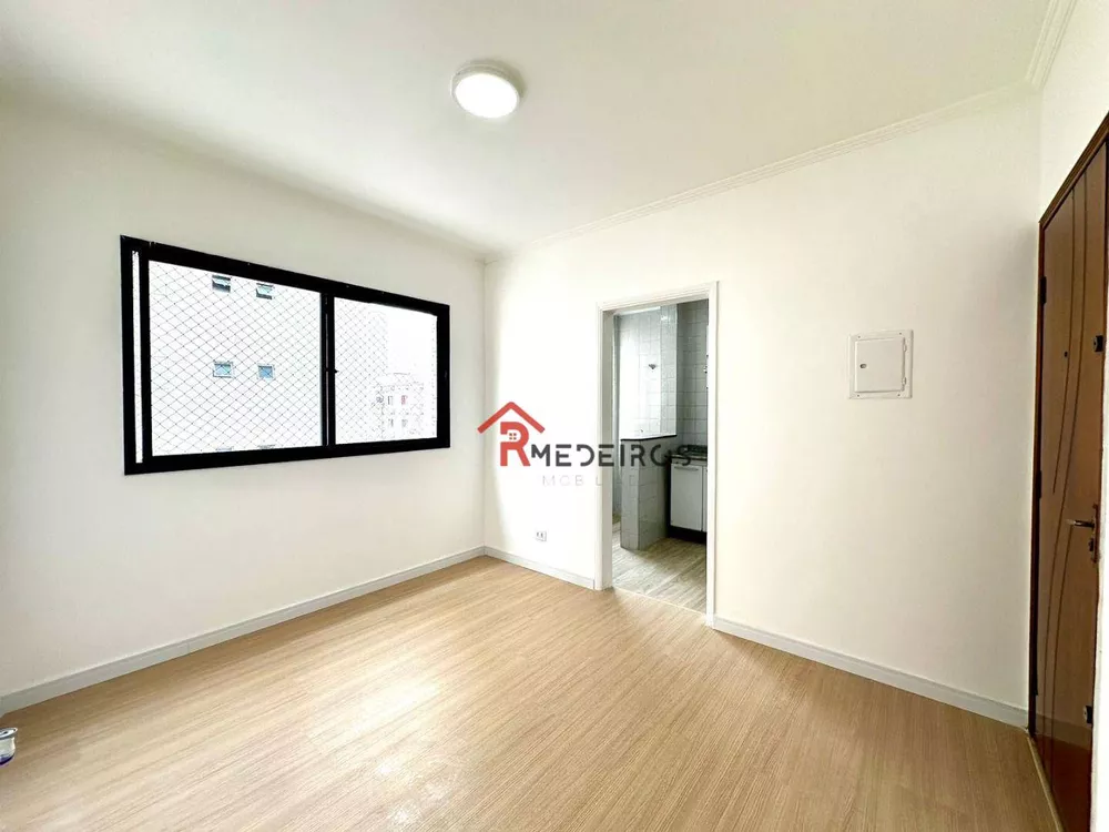 Apartamento à venda com 1 quarto, 40m² - Foto 4