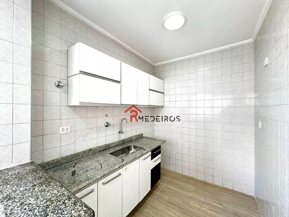 Apartamento à venda com 1 quarto, 40m² - Foto 7