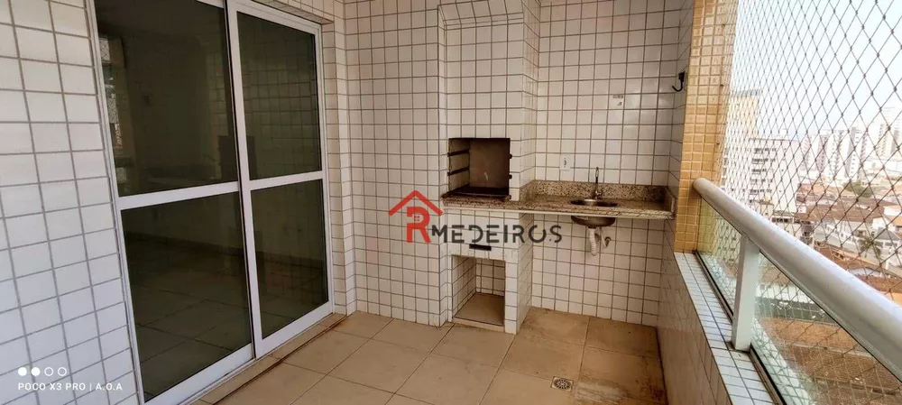 Apartamento à venda com 2 quartos, 79m² - Foto 2