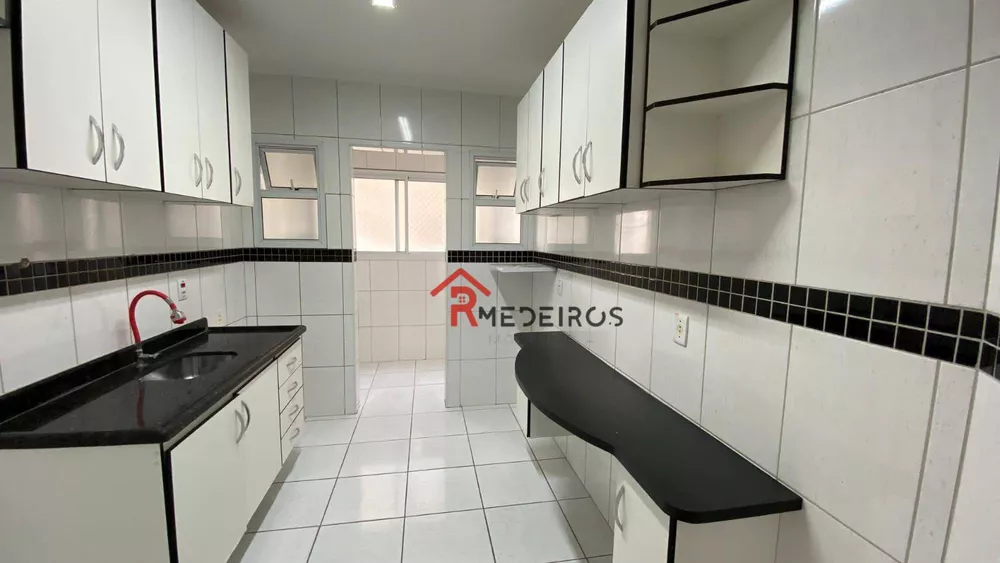 Apartamento à venda com 2 quartos, 75m² - Foto 7