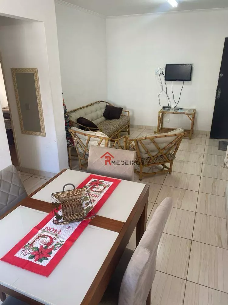 Apartamento à venda com 2 quartos, 74m² - Foto 2