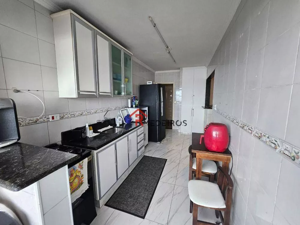 Apartamento à venda com 2 quartos, 81m² - Foto 7