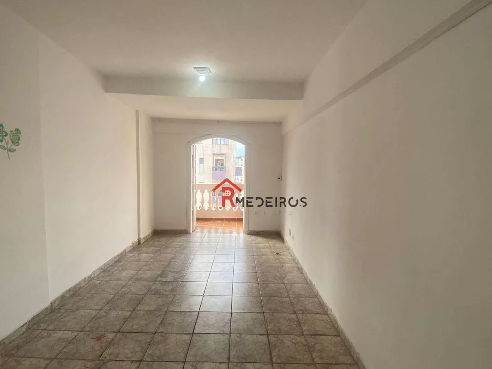 Apartamento à venda com 2 quartos, 82m² - Foto 3