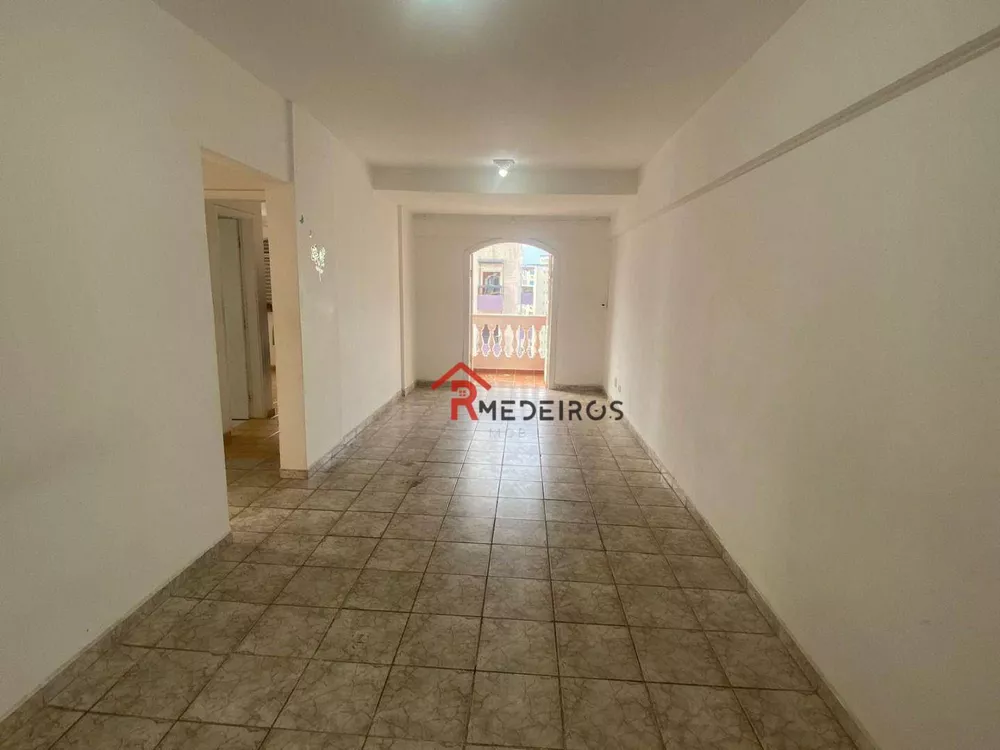 Apartamento à venda com 2 quartos, 82m² - Foto 2