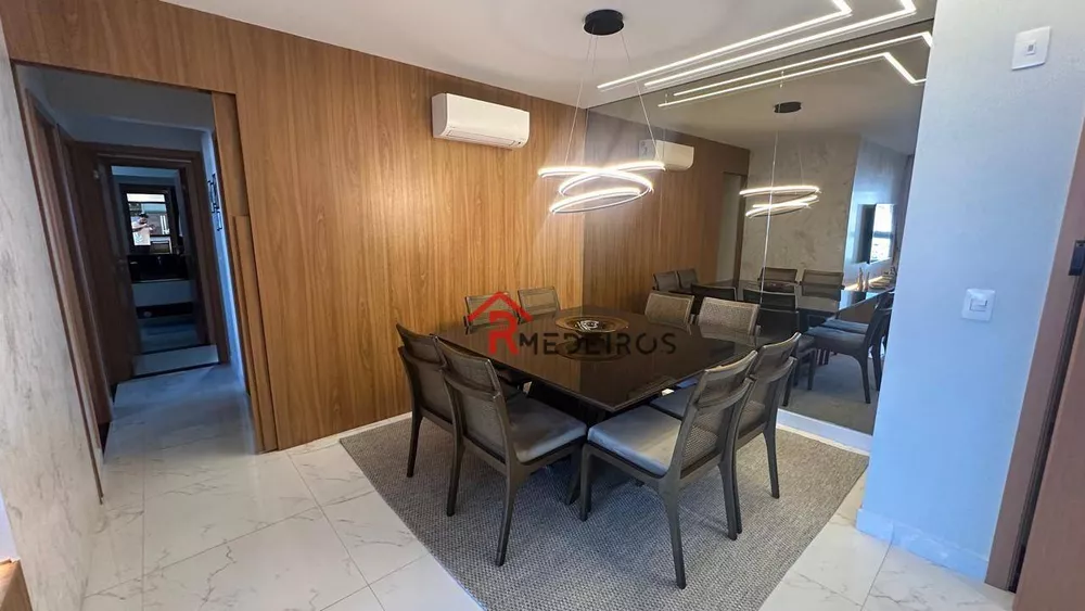 Apartamento à venda com 3 quartos, 124m² - Foto 2