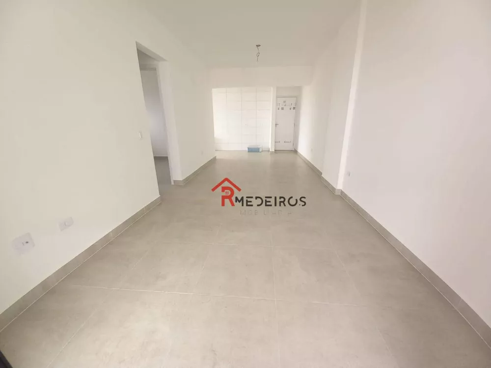 Apartamento à venda com 2 quartos, 81m² - Foto 3