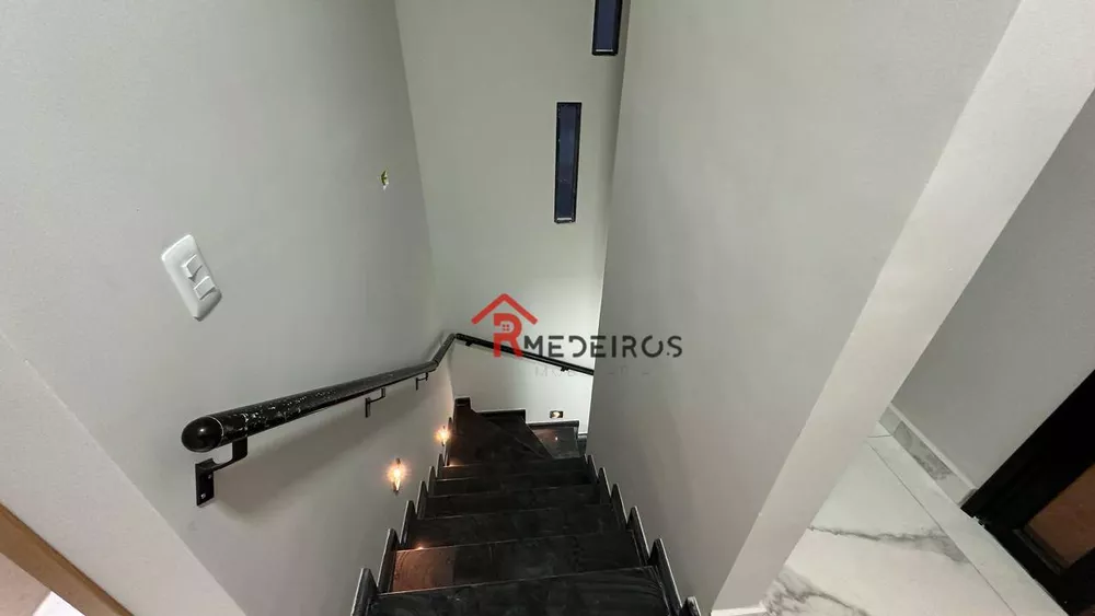 Sobrado à venda com 4 quartos, 160m² - Foto 7